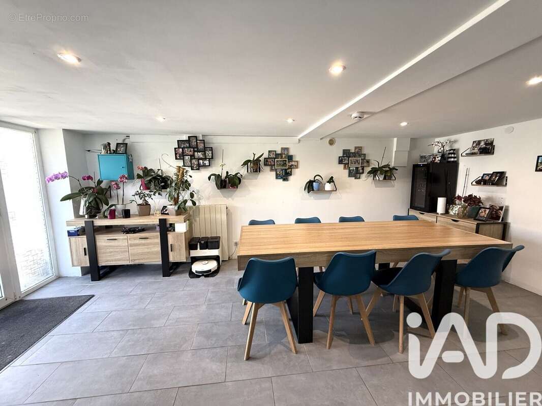 Photo 2 - Maison à MACON