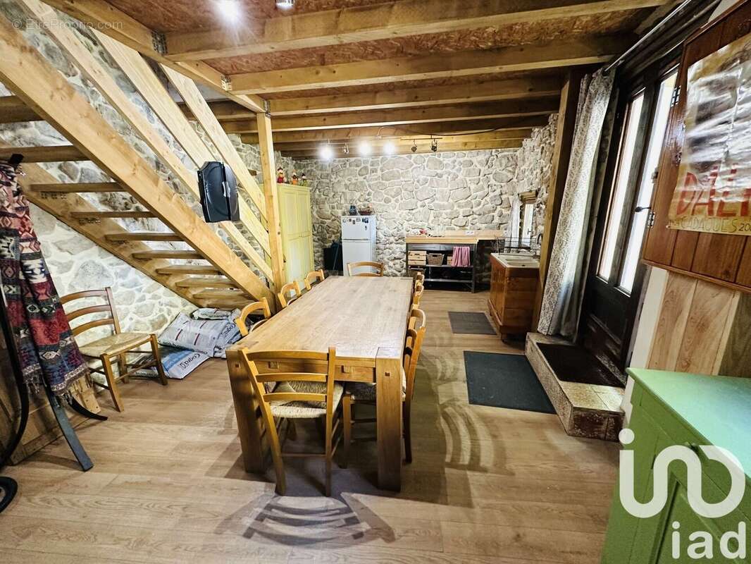 Photo 3 - Maison à ROQUEFORT-DES-CORBIERES