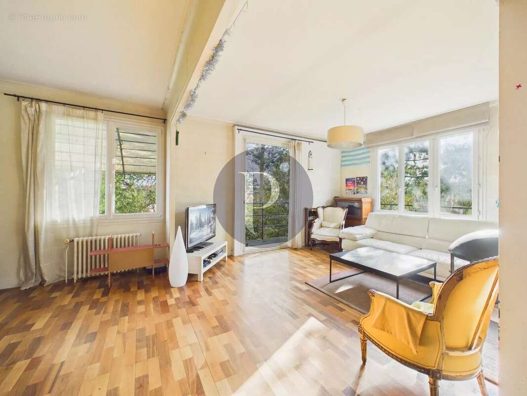 Maison à SACLAY