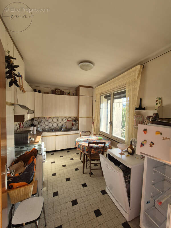 Maison à LACAUNE