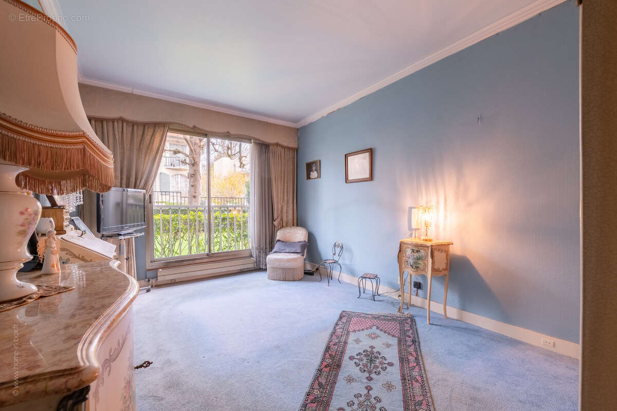 Appartement à NOGENT-SUR-MARNE