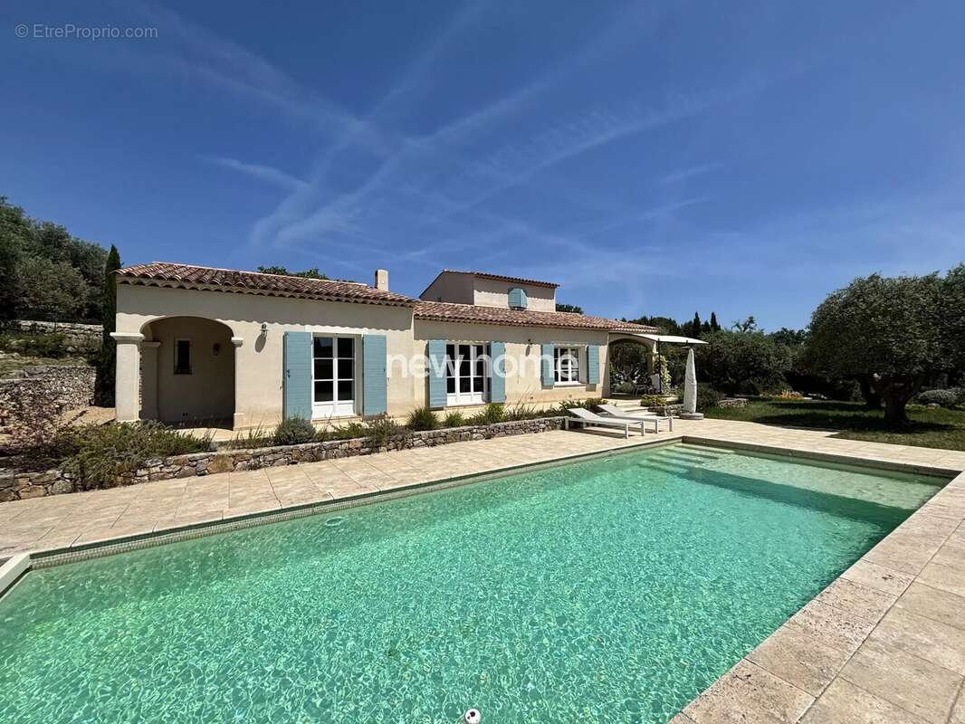 Maison à LORGUES