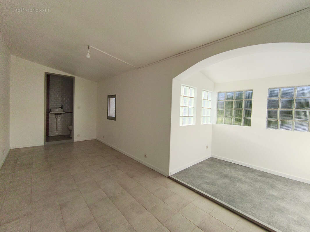 Appartement à LIMOURS