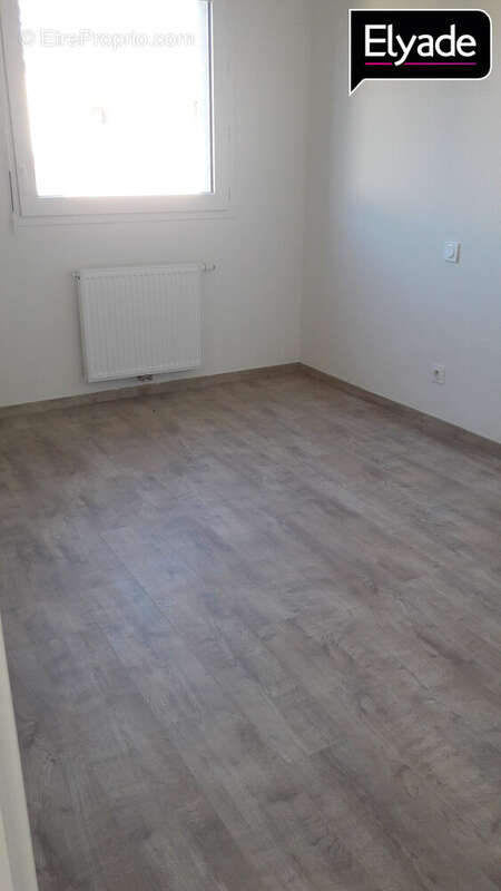 Appartement 78 m² à Fargues-Saint-Hilaire  - photo 5