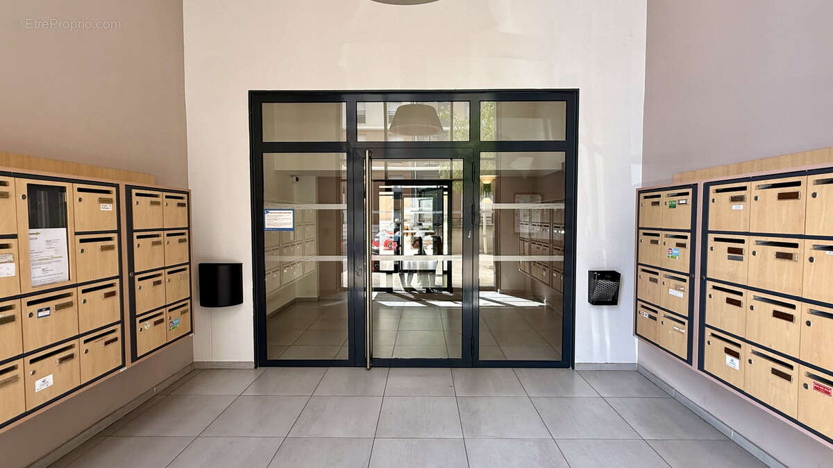 Appartement à LA VALETTE-DU-VAR