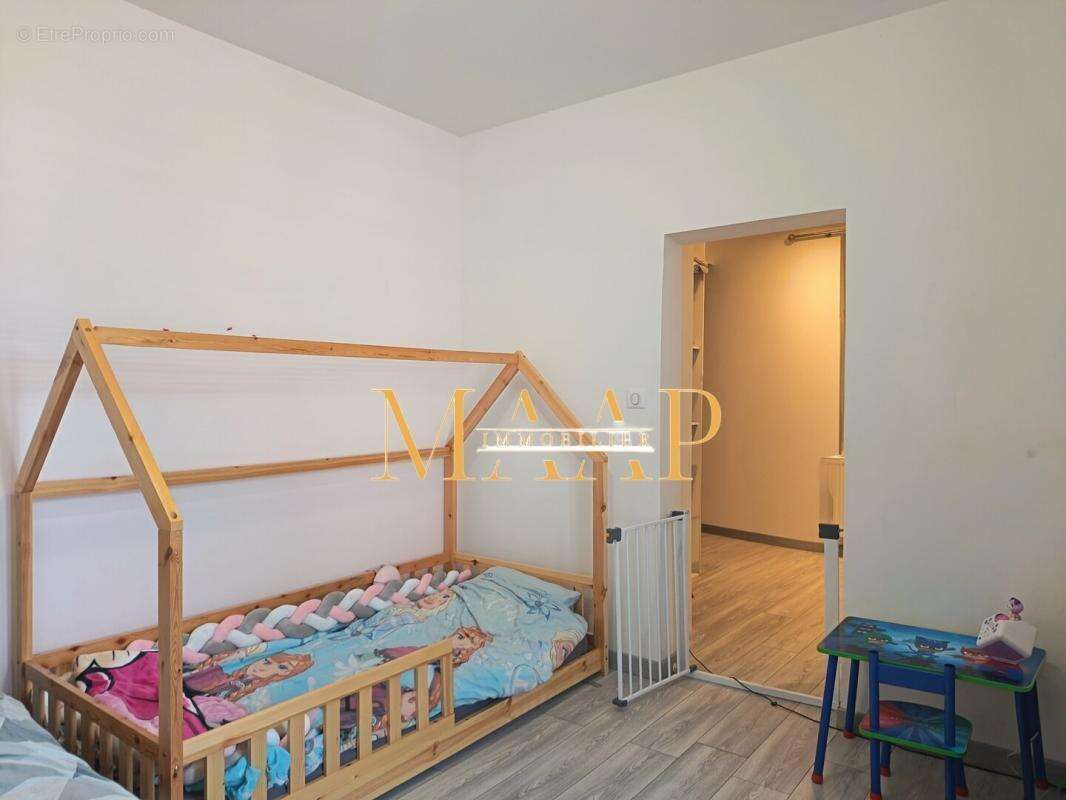 Maison familiale 5 chambres en centre-ville - photo 4
