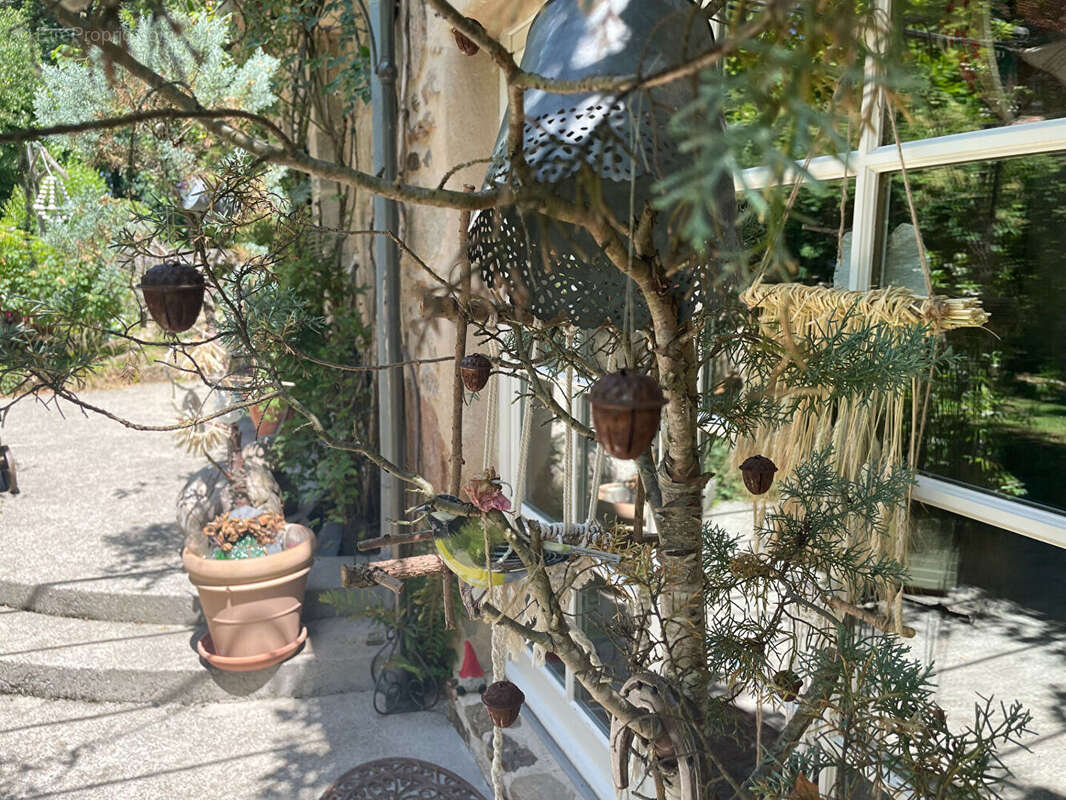 Maison à CHAMBOULIVE