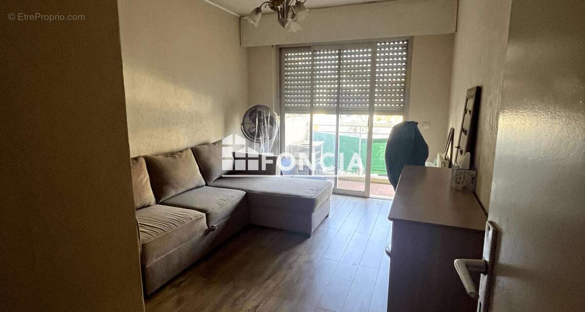 Appartement à LE CANNET