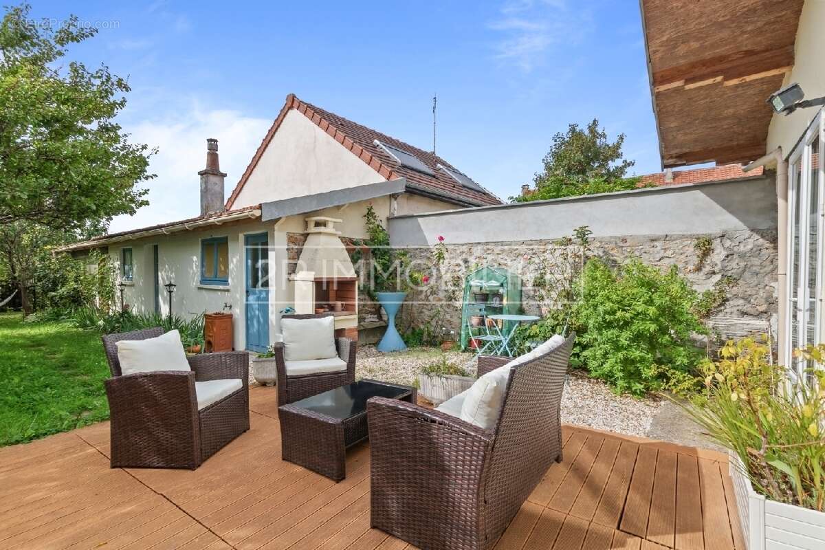 Appartement à FERRIERES-EN-BRIE