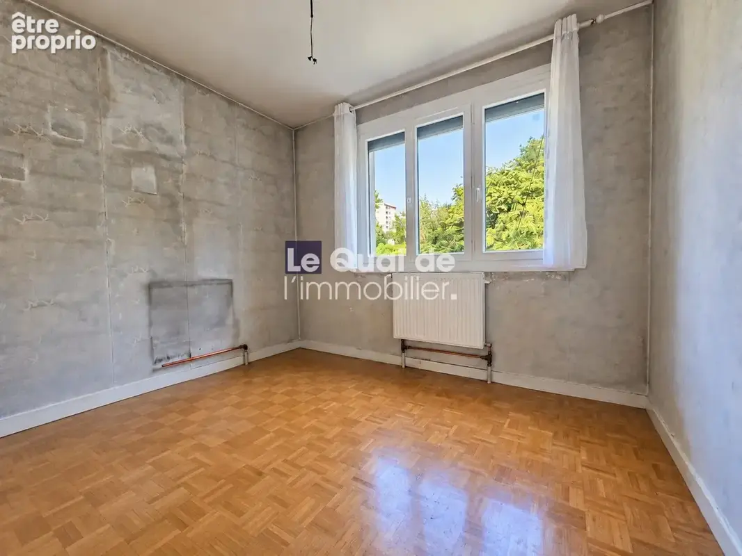 Appartement 4 pièces 80 m² à vendre à Saint-Egreve (38120) - photo 9