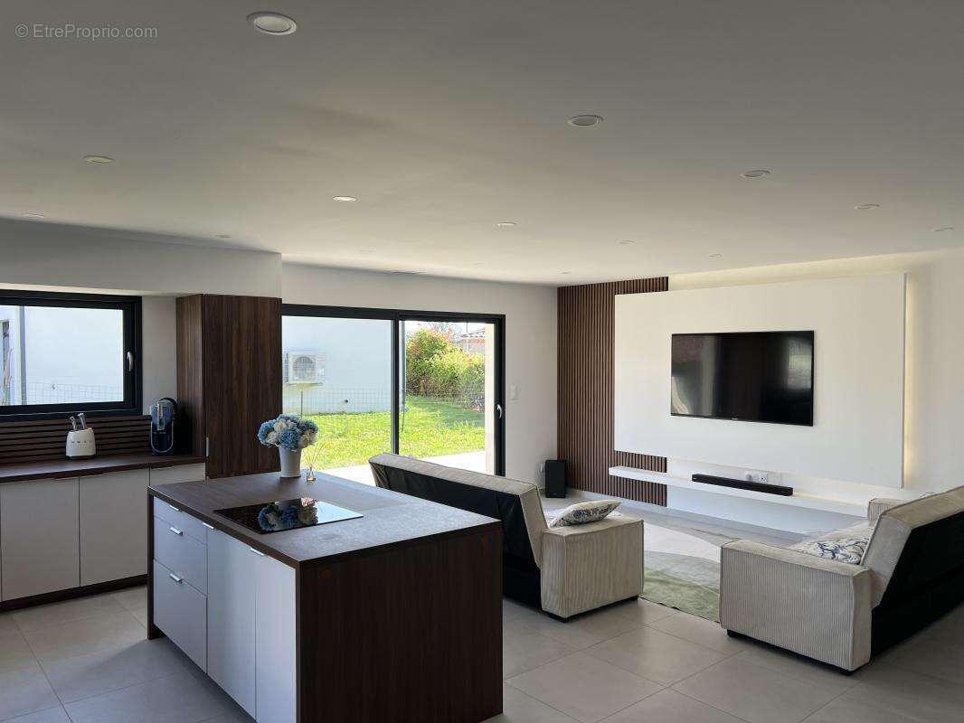 Maison à CASTELSARRASIN