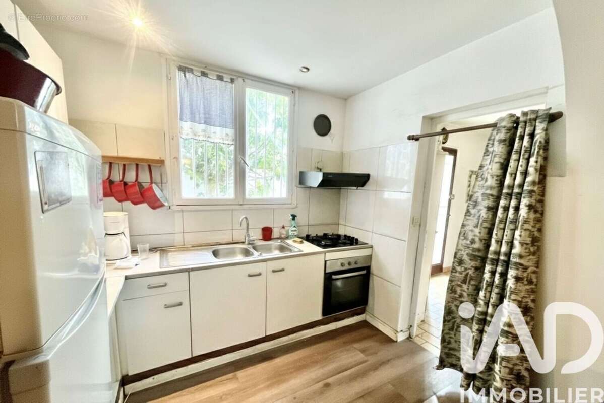 Photo 2 - Maison à VILLENEUVE-LE-ROI