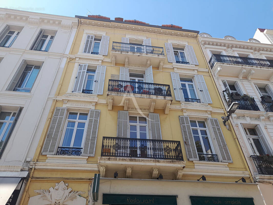 Appartement à CANNES