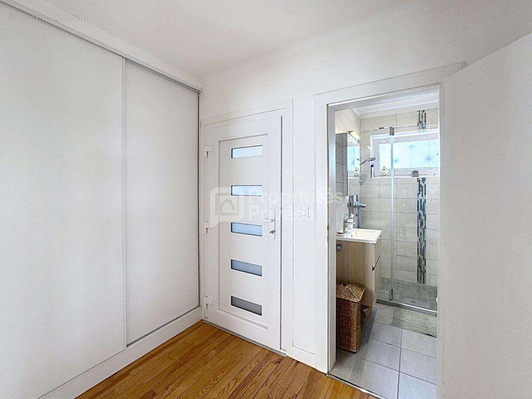 Thionville - appartement de 48,53 m² avec garage et cave - photo 7
