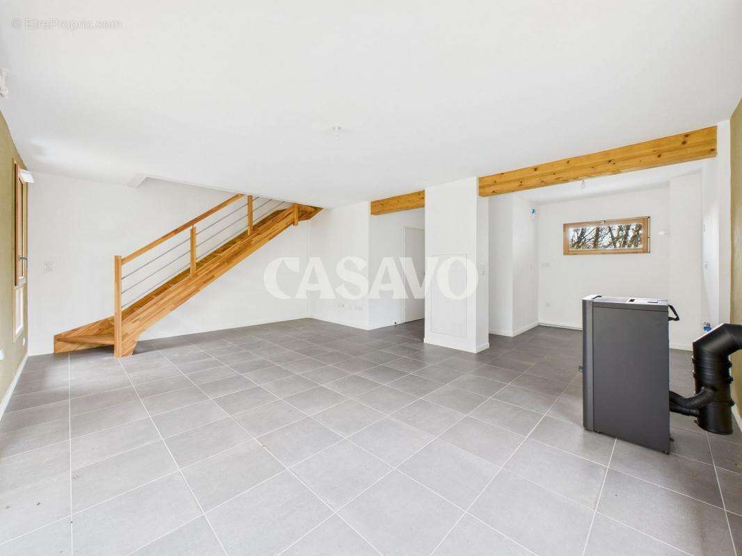 Appartement à AMBARES-ET-LAGRAVE