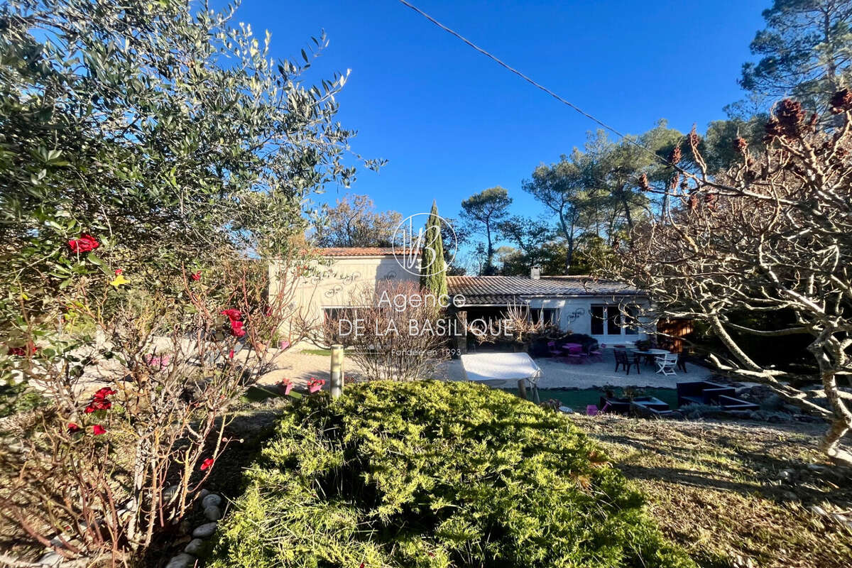 Maison à SAINT-MAXIMIN-LA-SAINTE-BAUME