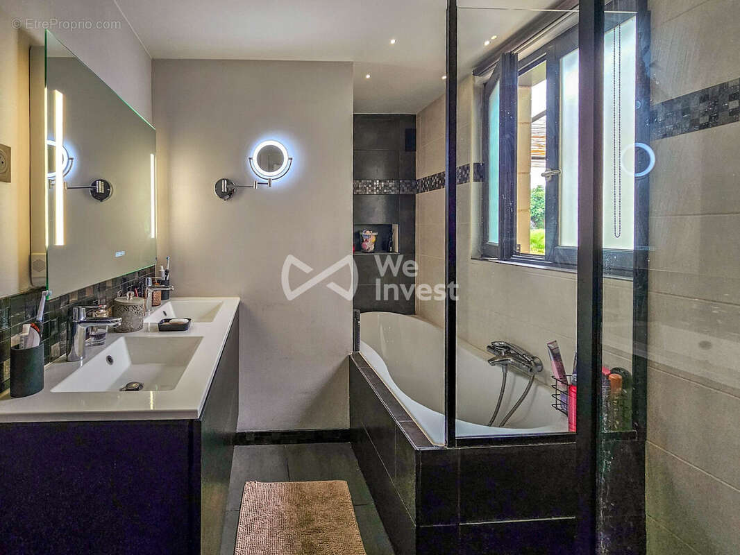 Maison 12 pièces 315 m² à vendre à Richelieu (37120) - photo 9