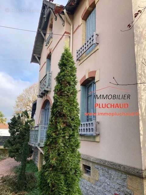 Maison à PARAY-LE-MONIAL