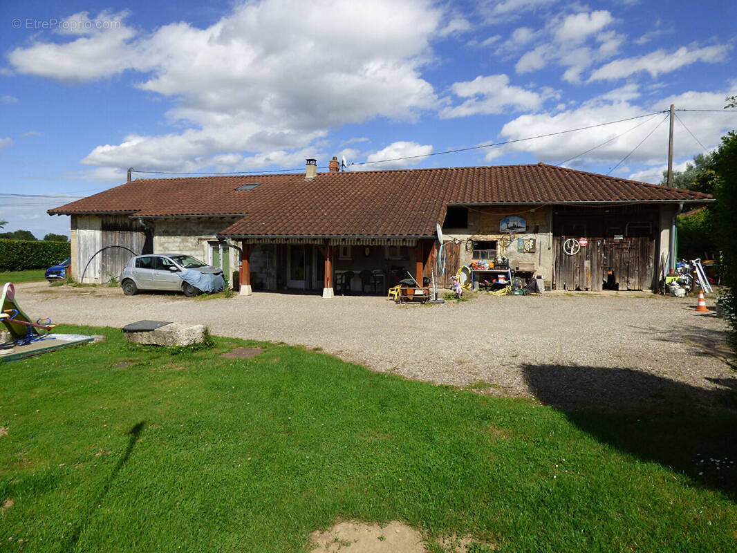 Maison à SAINT-NIZIER-LE-BOUCHOUX