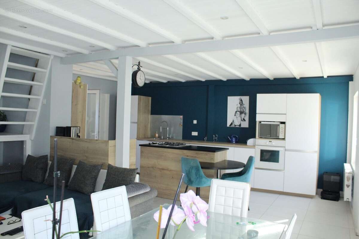 Maison à RILLIEUX-LA-PAPE