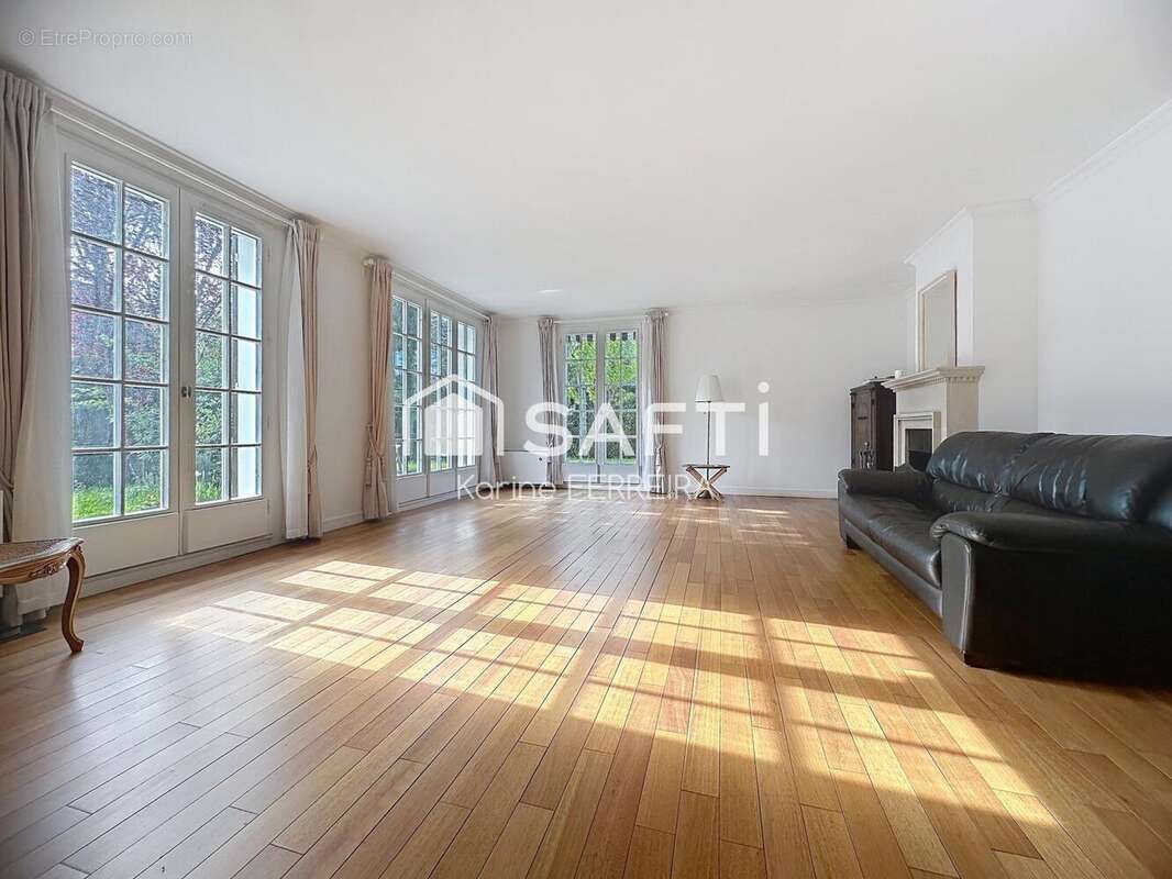 Photo 3 - Maison à VILLECRESNES