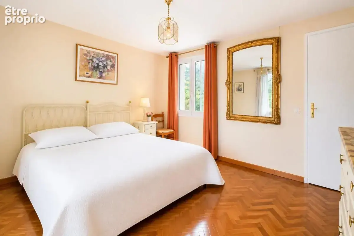 Maison de 5 pièces de 156 m² à Éguilles - photo 6