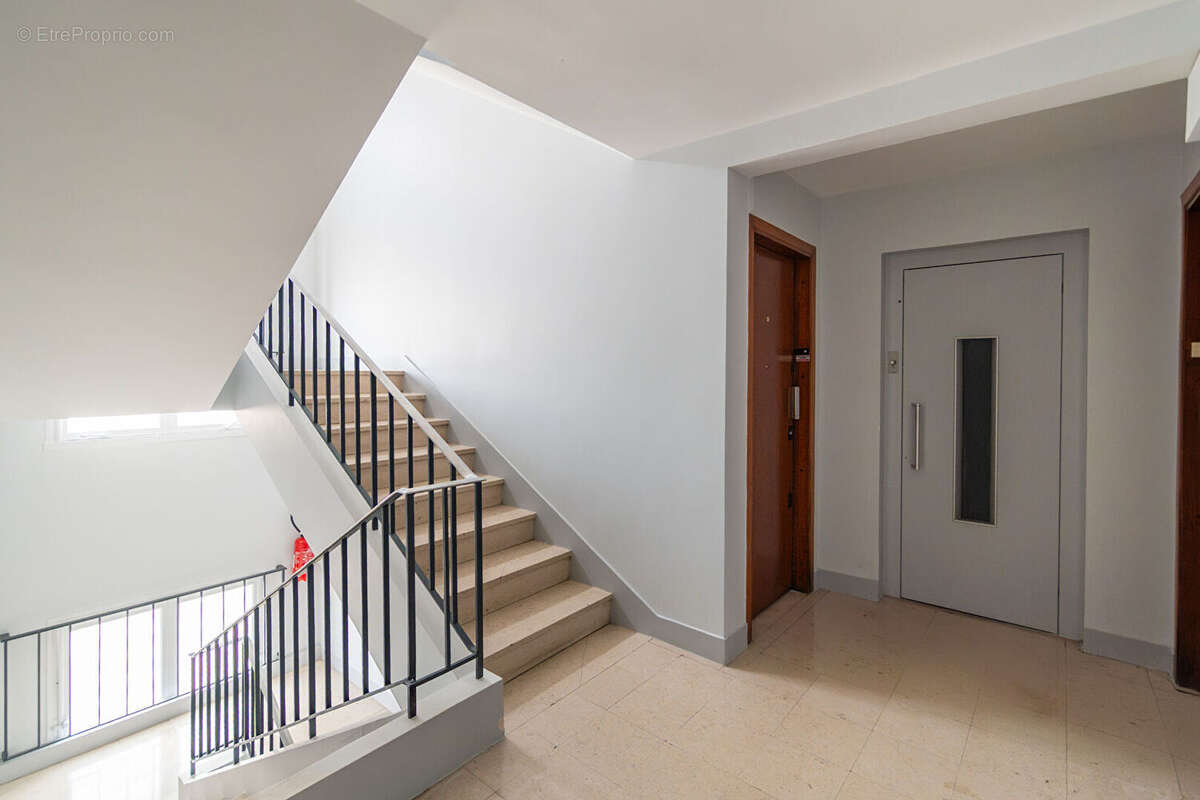 Appartement à PARIS-12E