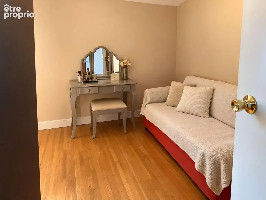Pavillon traditionnel 7pièces 4chambres À Vendre - photo 21