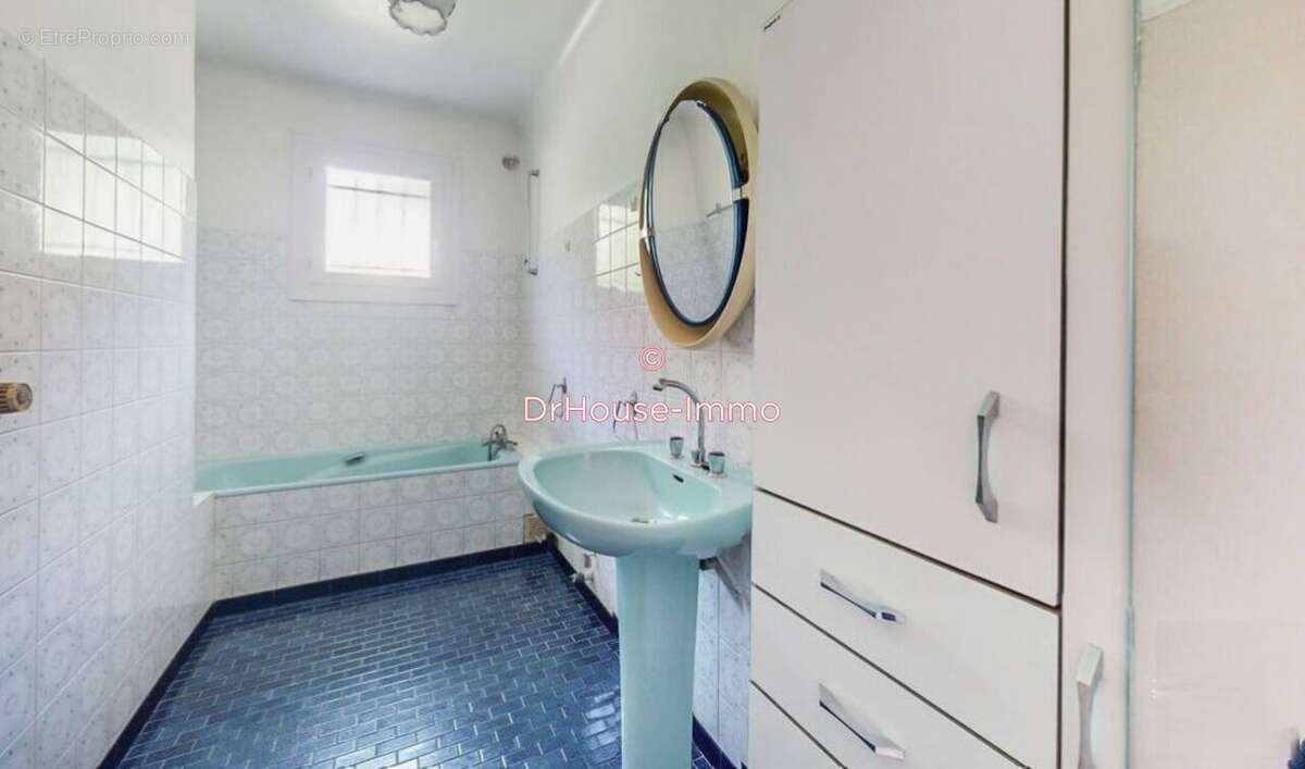Maison 150 m² à Villefranche-De-Rouergue  - photo 7