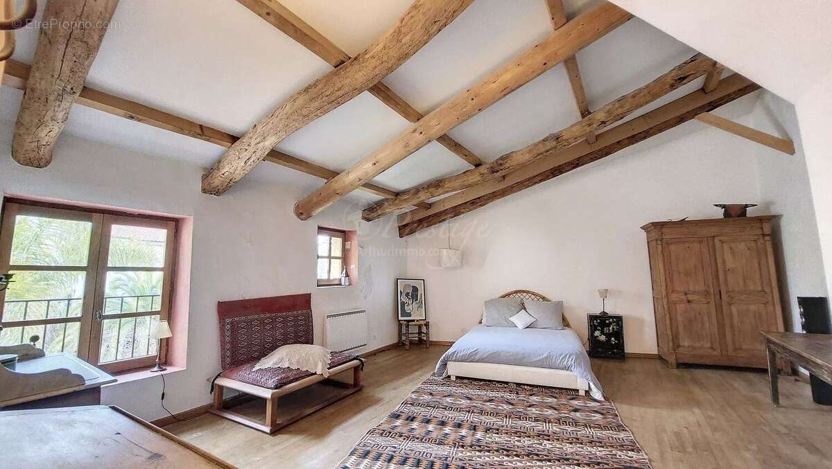 Maison à SERVIAN