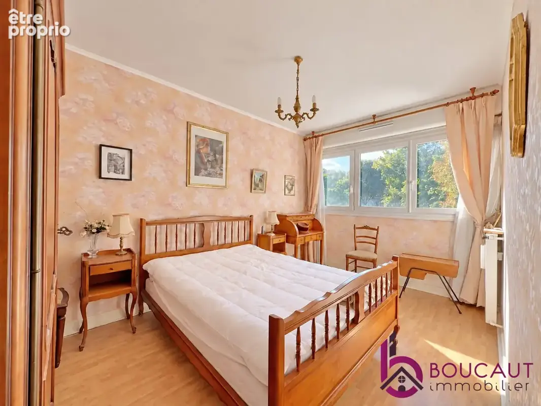 Appartement 4 pièces 79 m² à vendre à Le Plessis-Robinson (92350) - photo 8