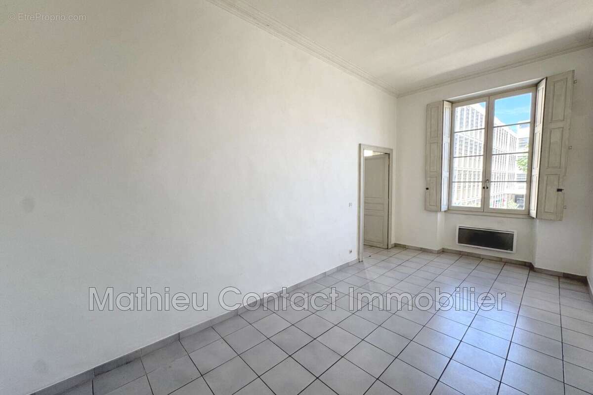 Appartement à NIMES
