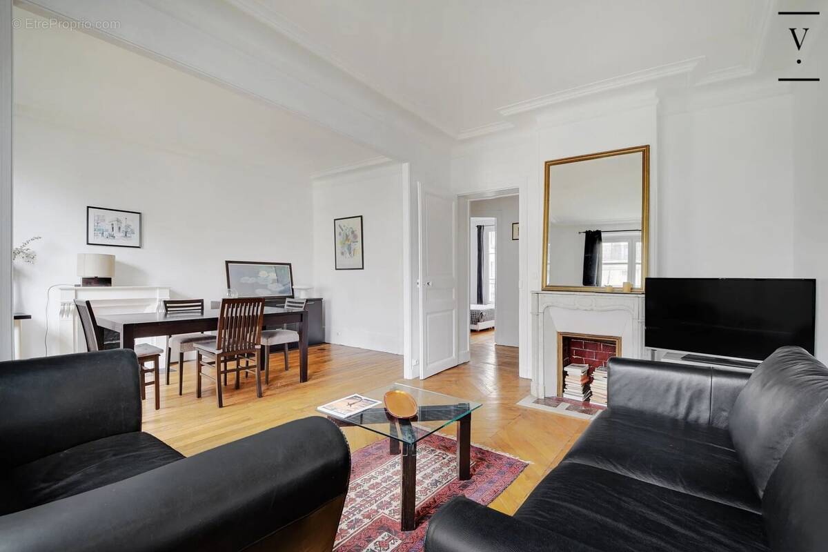 Appartement à PARIS-4E