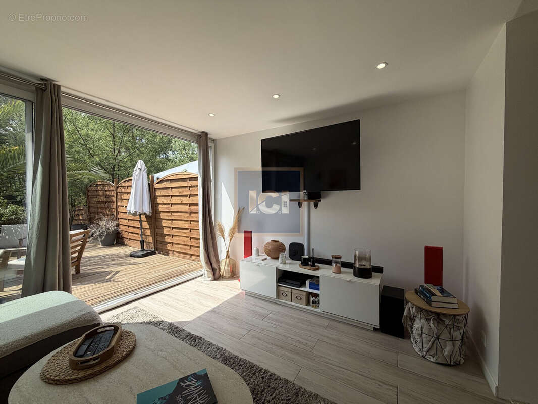 Appartement 45 m² à Grimaud  - photo 3