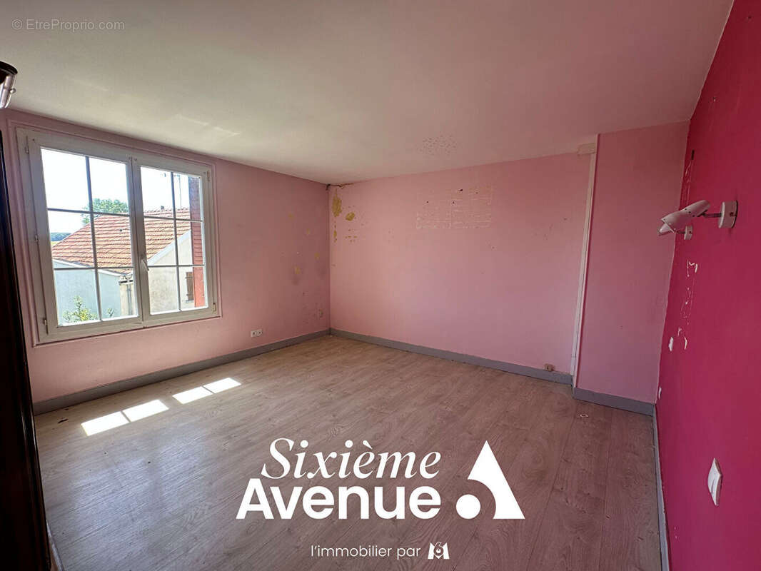 Maison à vendre de type 5 pièces à  Etoges 164.38 m2 - photo 6