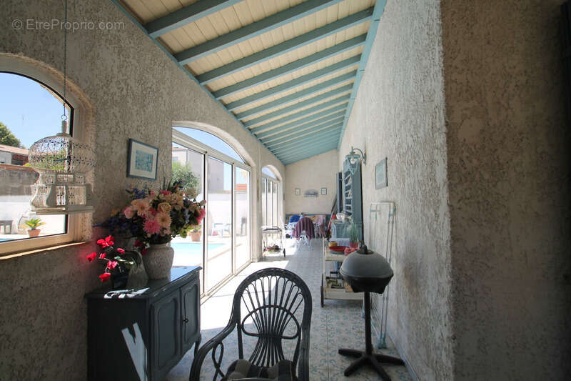 Maison à vendre 5 pièces TONNEINS (47) 190m² habitables- Piscine- Garage- Terrain 693m² - photo 6