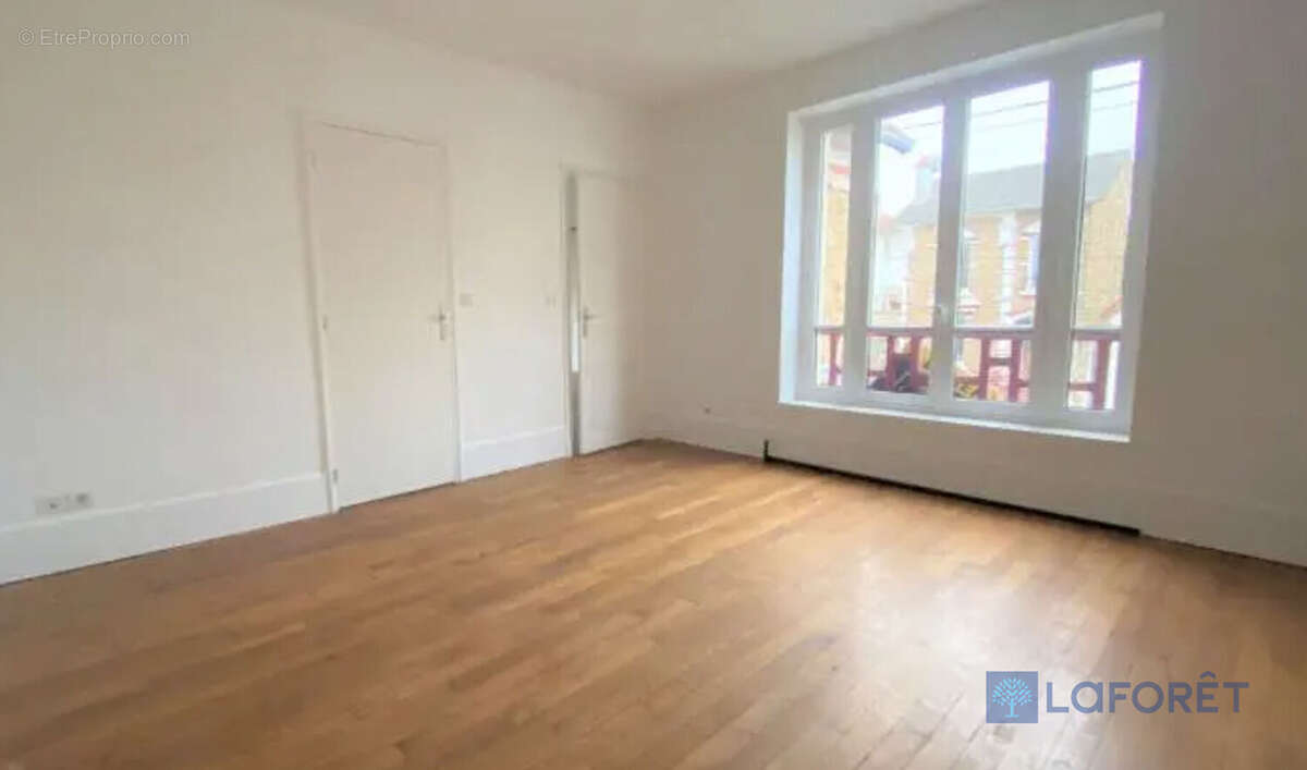 Appartement à ARPAJON