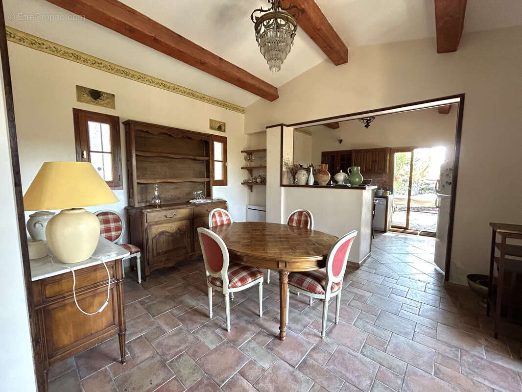 Maison à VILLECROZE