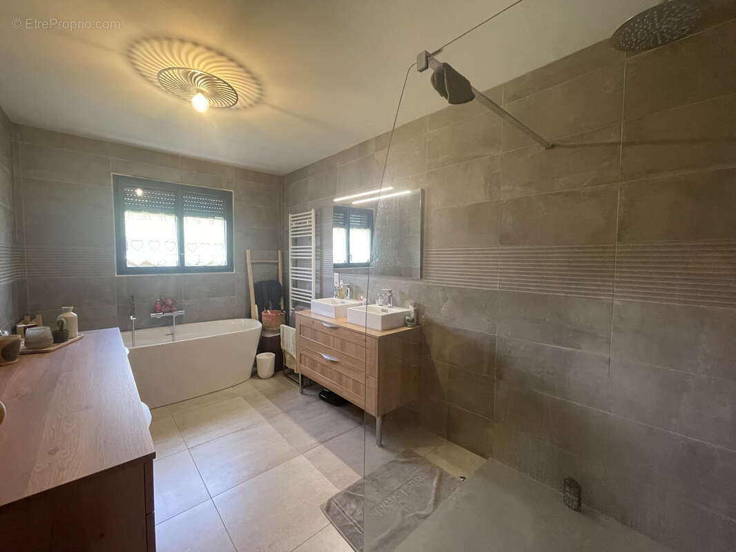 Maison à PLACHY-BUYON