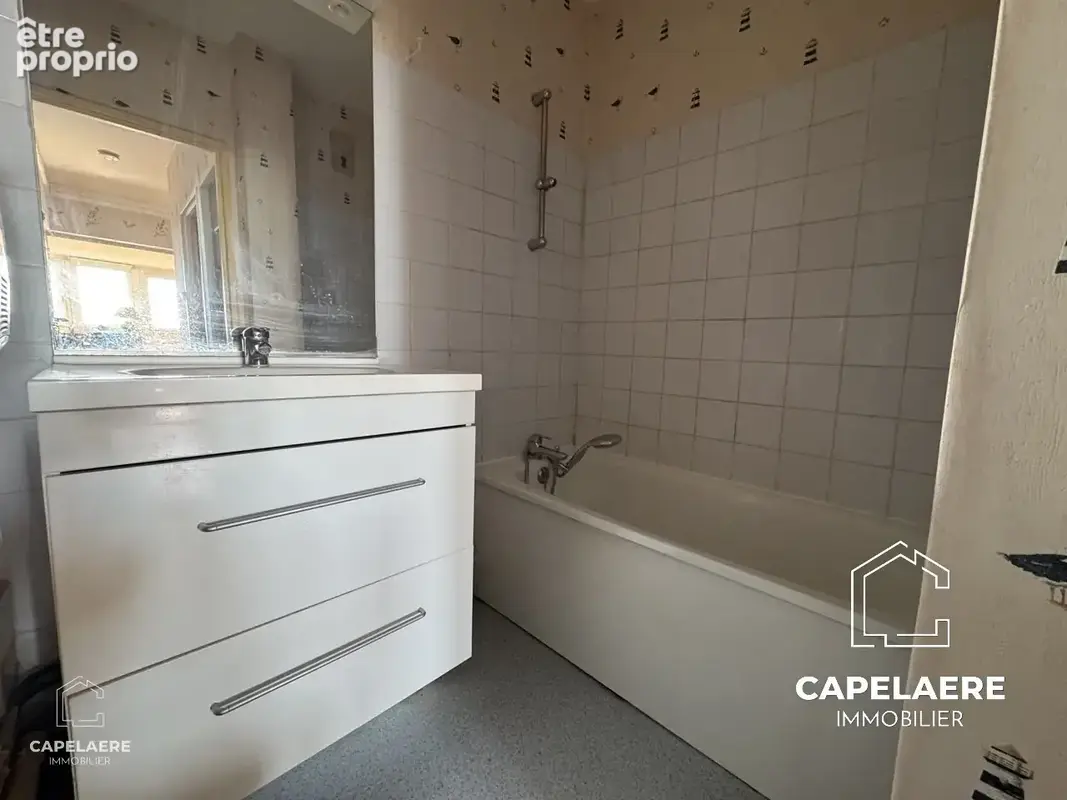 T3 avec extérieur et garage - photo 11
