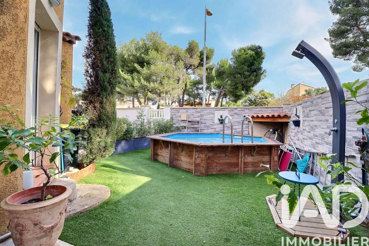 Photo 5 - Maison à SAINT-MITRE-LES-REMPARTS