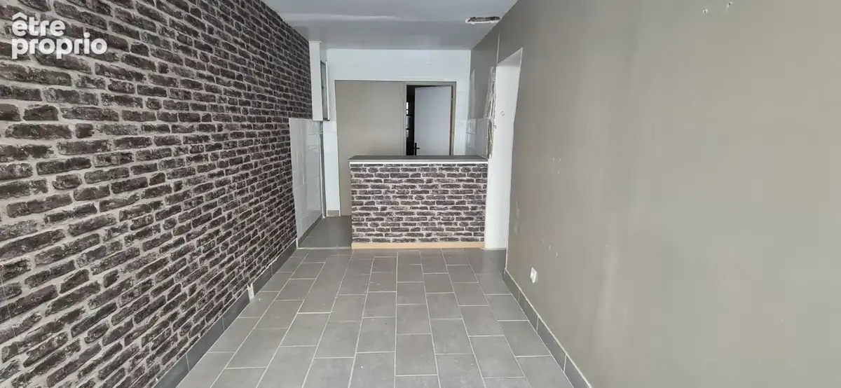 Local commercial - photo 2