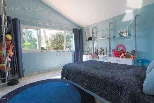 Maison à ANTIBES