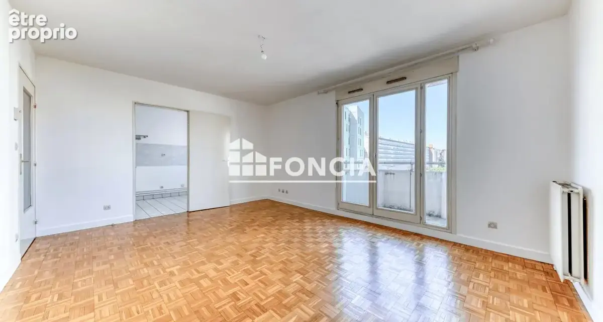 T1 de 38 m² avec balcon – Au pied du métro Debourg - photo 2