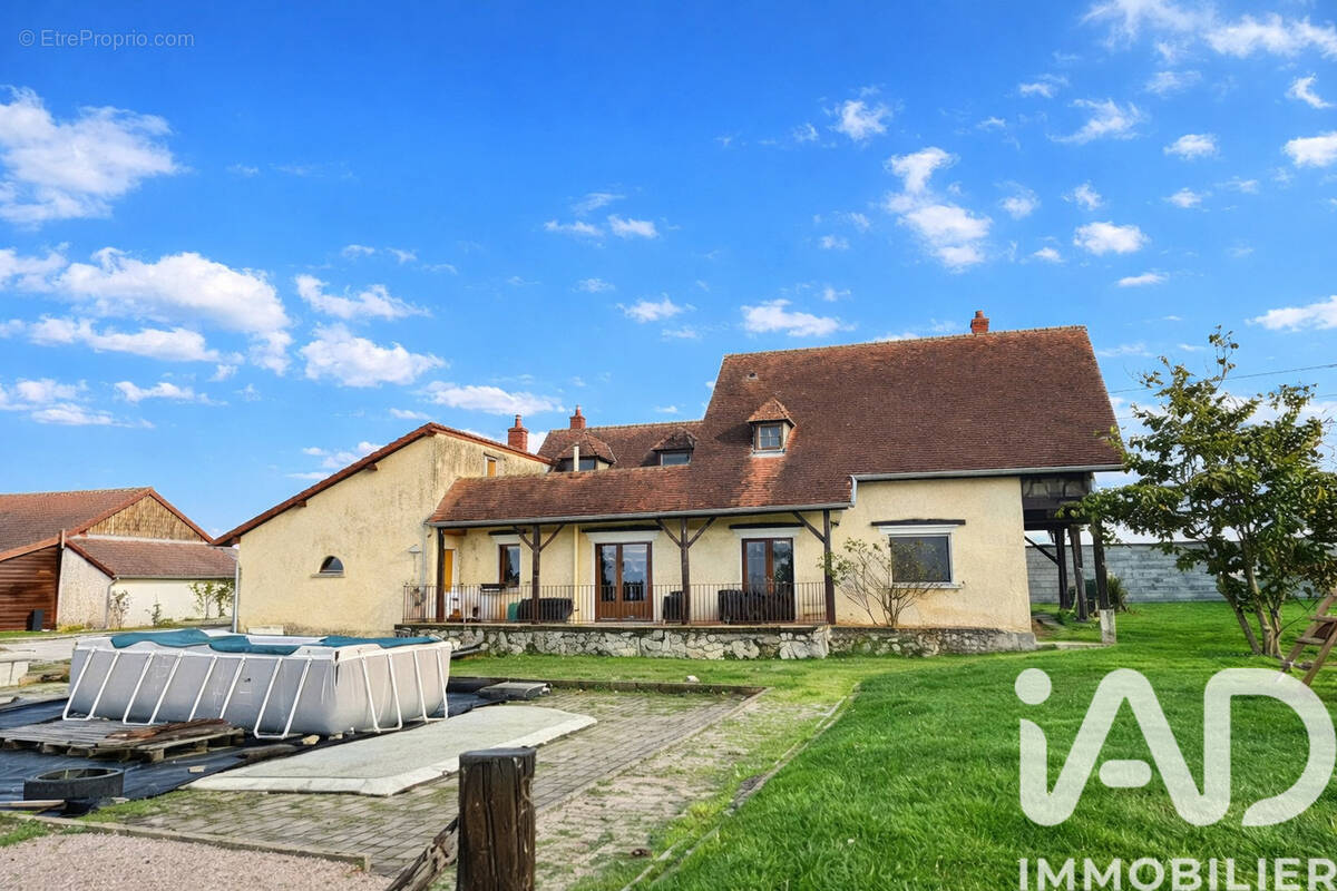 Photo 1 - Maison à SAINT-GERAND-DE-VAUX