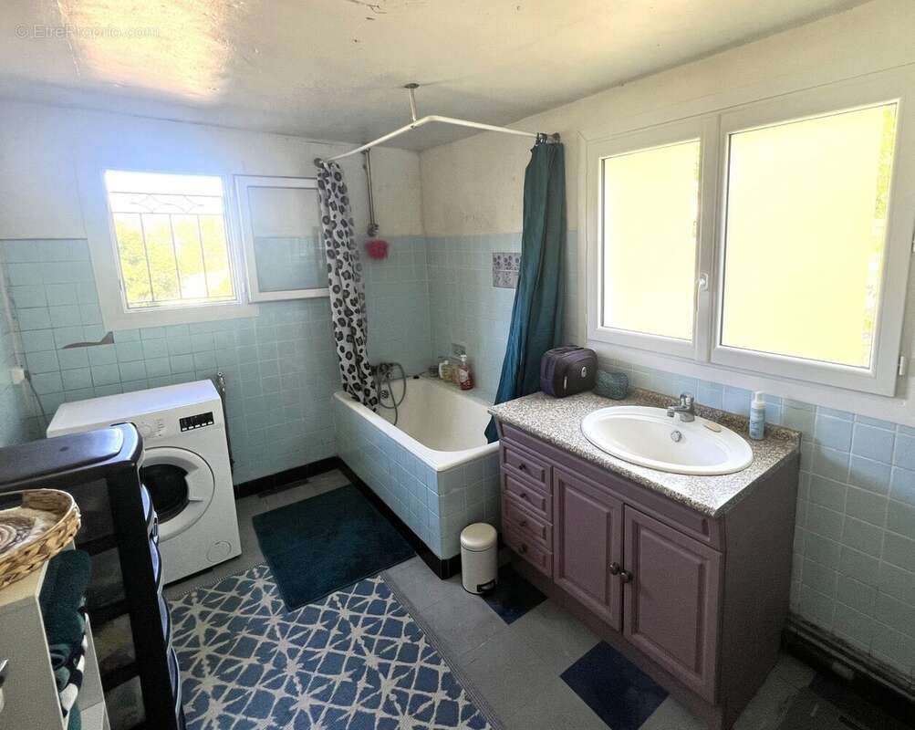Maison 109 m² à Sarlat-La-Caneda  - photo 8
