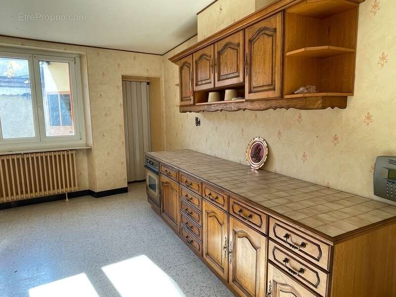 Maison à CHAMOUILLEY