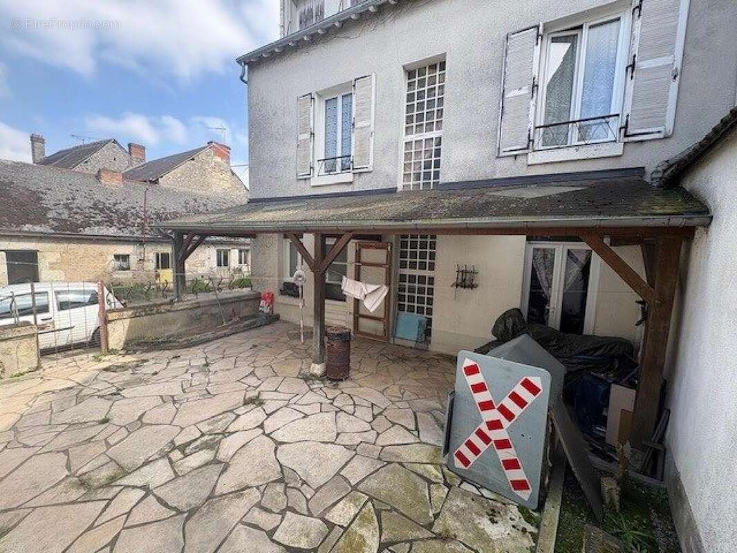 Photo 2 - Maison à CHATILLON-SUR-INDRE