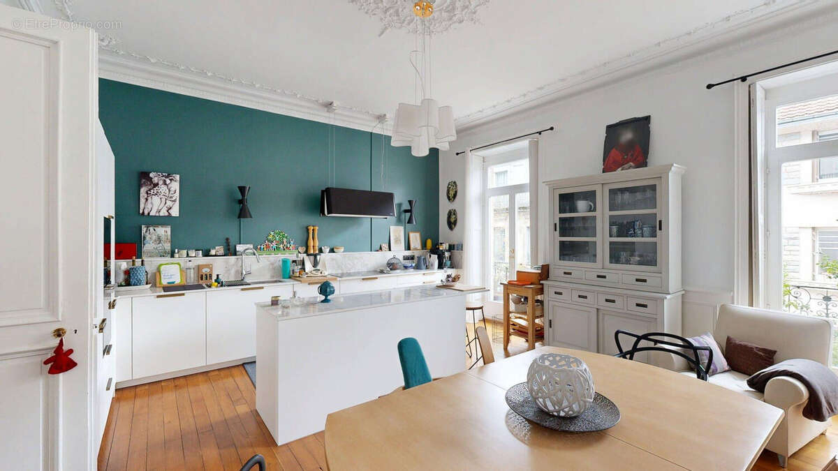 Fontaine Argent : appartement de cartactère de 169 m2 avec 4 chambres - photo 11