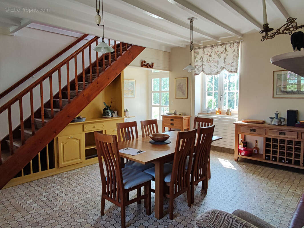 Maison à SAINT-SAUVEUR-LE-VICOMTE